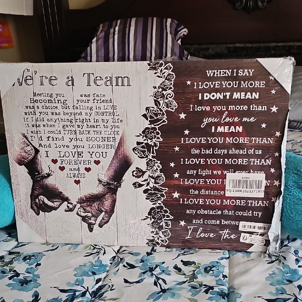 Romantic Wall Art with Love Quotes